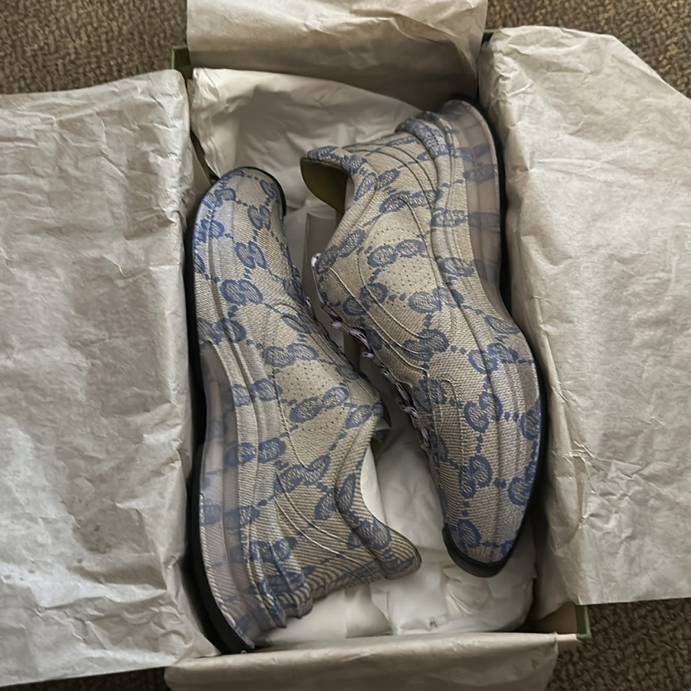 Gucci Blue and Beige Sneakers - Picture 3 of 8